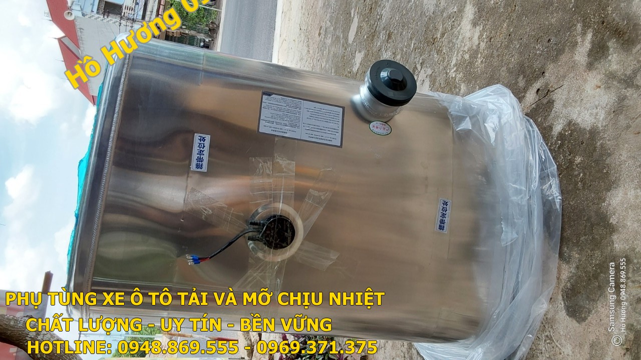 thung dau howo 8 tan 300L (1)